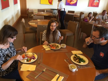 090